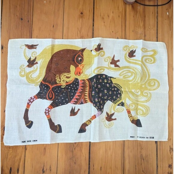 70s BELINDA LYON Linen Mystical Horse Tea Towel Design for Oxfam Unused - Picture 1 of 8
